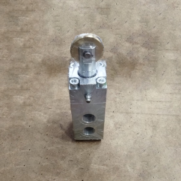 2/2 Клапан 1/2 BSP NC. Hyva, 31020100